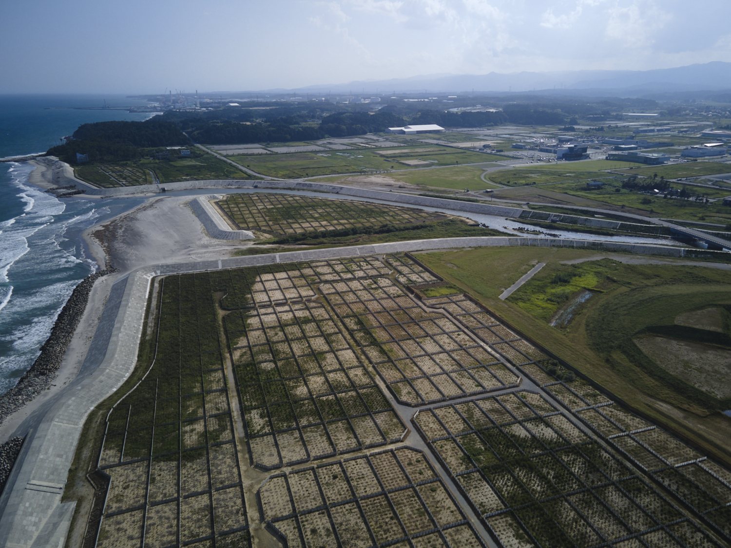 双葉町の沿岸部を上空から撮影した写真